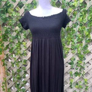 🌻Short Sleeve Black Maxi Maternity Dress